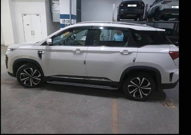 https://images10.gaadi.com/usedcar_image/4586366/original/processed_e5f1da6648062b92e2d80f0e91ec2967.png?imwidth=6401