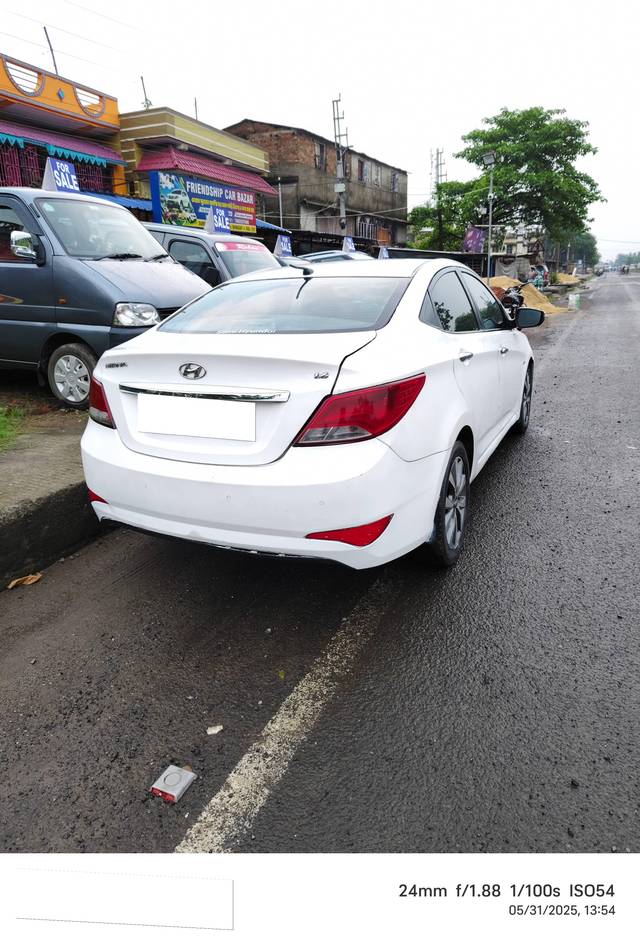 https://images10.gaadi.com/usedcar_image/4586388/original/processed_548dd82480c62ad1c3963a33d7d00a08.jpg?imwidth=6401