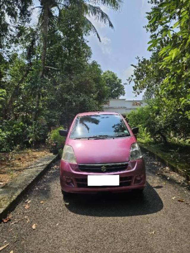 https://images10.gaadi.com/usedcar_image/4586395/original/processed_0c7613de-e5c2-4ec9-be52-71600d767c57.jpg?imwidth=6400