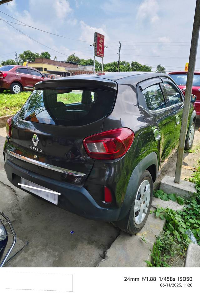 https://images10.gaadi.com/usedcar_image/4586407/original/processed_0d5cad4d5458abf1f4aece487954765f.jpg?imwidth=6401
