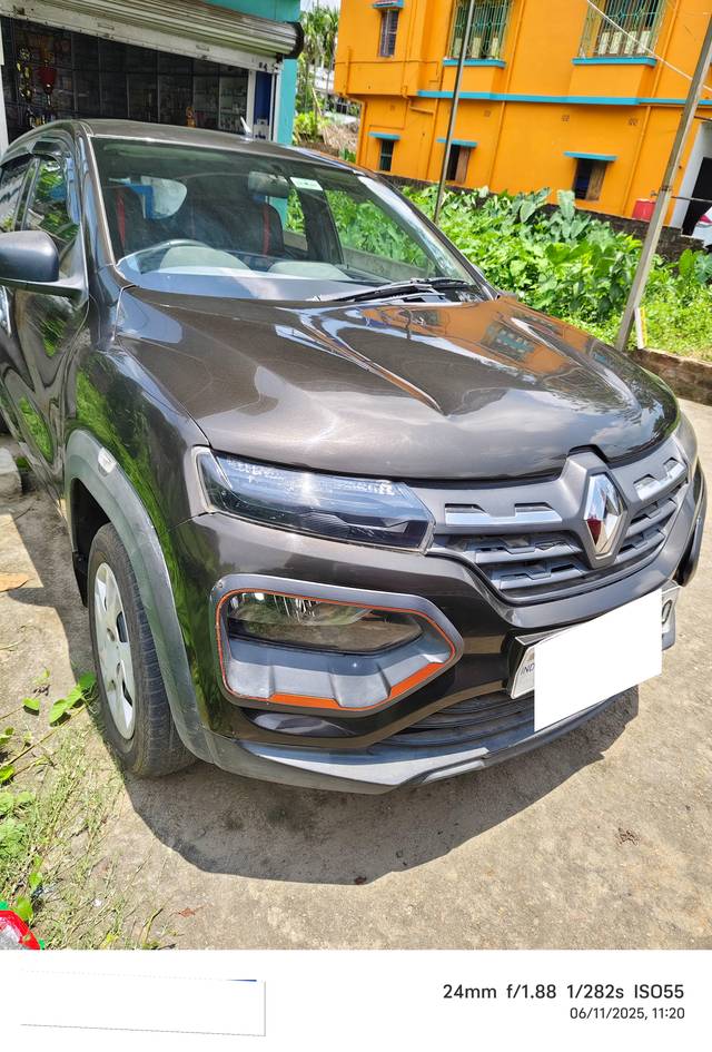 https://images10.gaadi.com/usedcar_image/4586407/original/processed_83658f1bf88785e01b17bd9f26aa5e6f.jpg?imwidth=6400