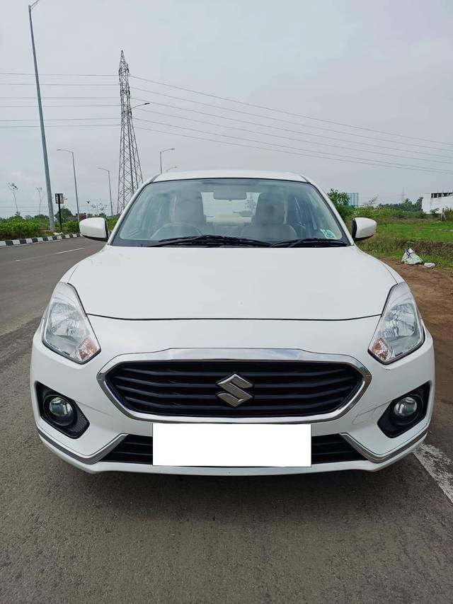 https://images10.gaadi.com/usedcar_image/4586430/original/processed_3686206791f6e8246e99a497bc0e950e.jpg?imwidth=6402