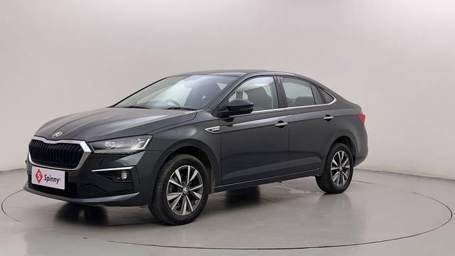 https://images10.gaadi.com/usedcar_image/4586433/original/39fffcbdc1781fc6b19482f620c7ef0b.JPG?imwidth=6400
