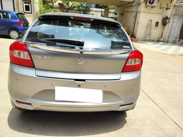 https://images10.gaadi.com/usedcar_image/4586478/original/processed_f912b1a9a1bbfb5a00b2b89a93deac02.jpg?imwidth=6401