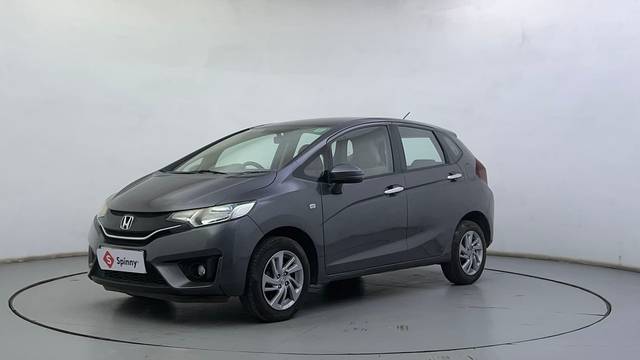 https://images10.gaadi.com/usedcar_image/4586482/original/bea98826b871ae8f1d44de26e62f82cd.JPG?imwidth=6400