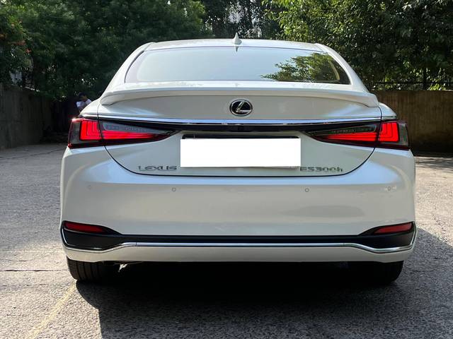 https://images10.gaadi.com/usedcar_image/4586492/original/processed_5f10f7da0ae495d667cc945017a1f986.jpg?imwidth=6402
