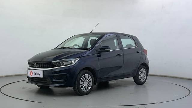 https://images10.gaadi.com/usedcar_image/4586498/original/b0c4b75d4bcacb07c4cd42fbaf2ad908.JPG?imwidth=6400