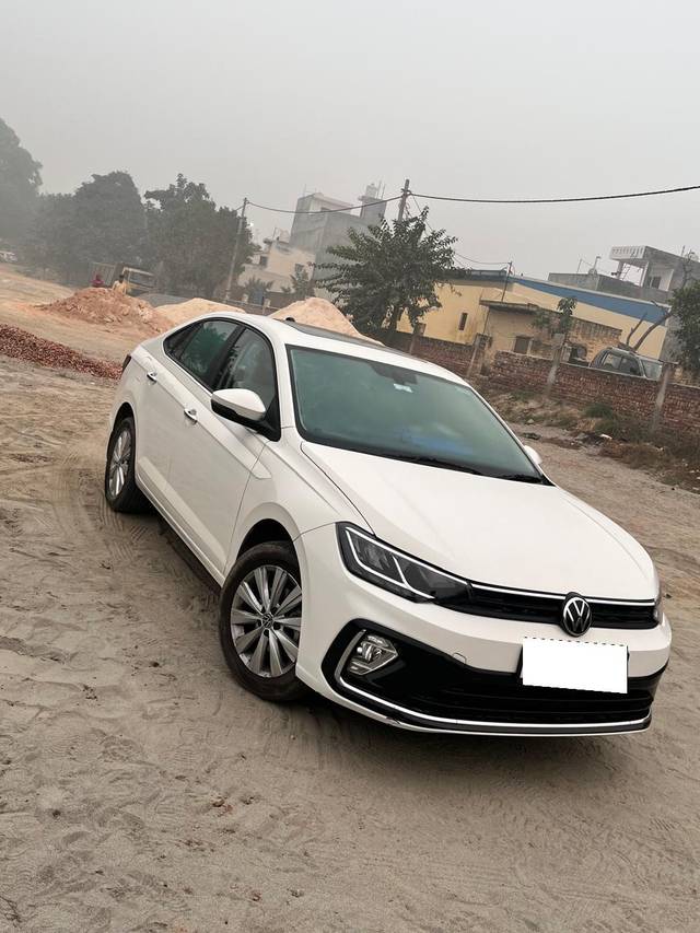 https://images10.gaadi.com/usedcar_image/4586524/original/processed_6e4cb775e04f59cc64daff17a4b9a415.jpg?imwidth=6401