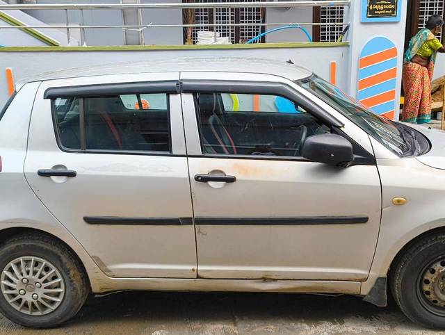 https://images10.gaadi.com/usedcar_image/4586547/original/processed_be6b5f1e-e38a-4880-876d-db4afbf77baf.jpg?imwidth=6400