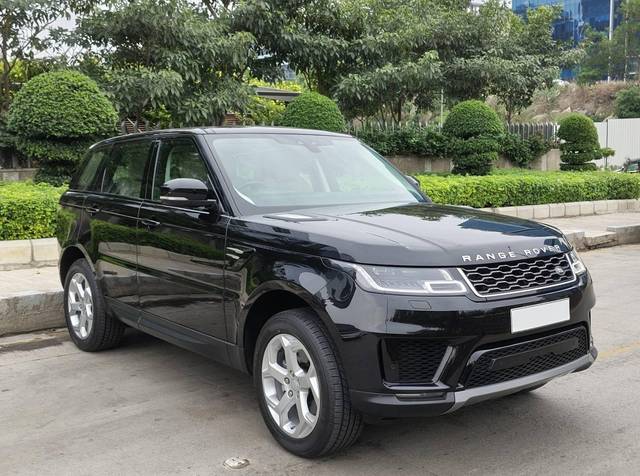 https://images10.gaadi.com/usedcar_image/4586594/original/processed_2fd20b7d95dd69a2d6460b6252ac28b3.jpeg?imwidth=6400