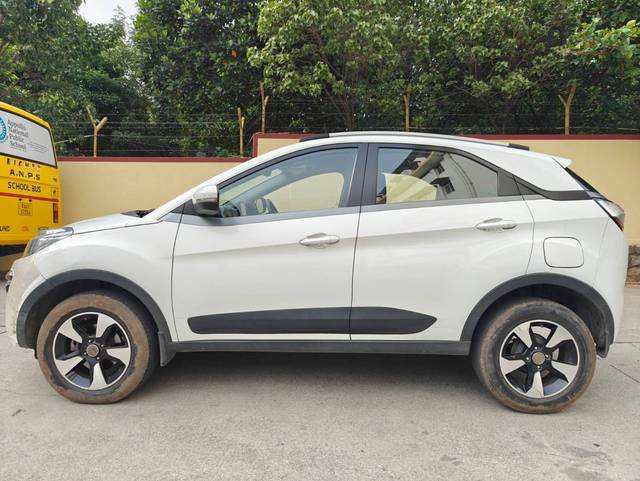 https://images10.gaadi.com/usedcar_image/4586600/original/processed_a3d1017c1ce9be13abeb9678230cfc8a.jpg?imwidth=6402