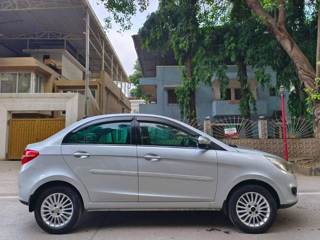 https://images10.gaadi.com/usedcar_image/4586603/original/processed_f3524dcbbc6bab1626c0565faab73165.jpg?imwidth=6401