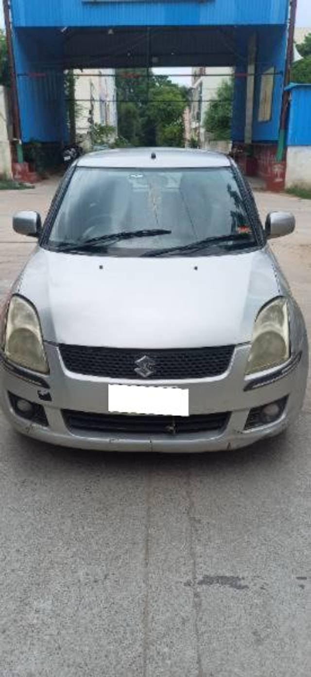 https://images10.gaadi.com/usedcar_image/4586615/original/processed_5da68457-5809-4623-8837-96de7c626876.jpg?imwidth=6400