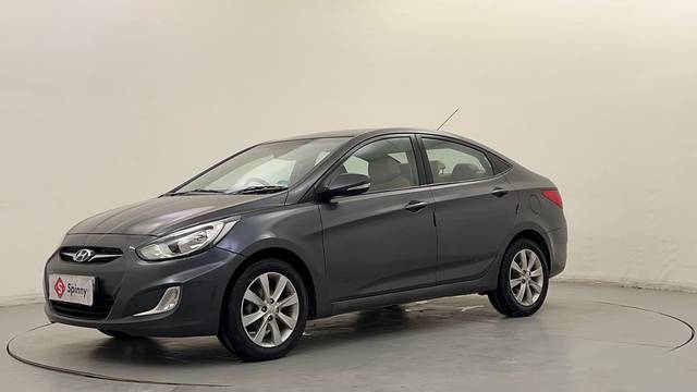 https://images10.gaadi.com/usedcar_image/4586635/original/71f4e57521616787c93ff825eef0b2b8.JPG?imwidth=6400
