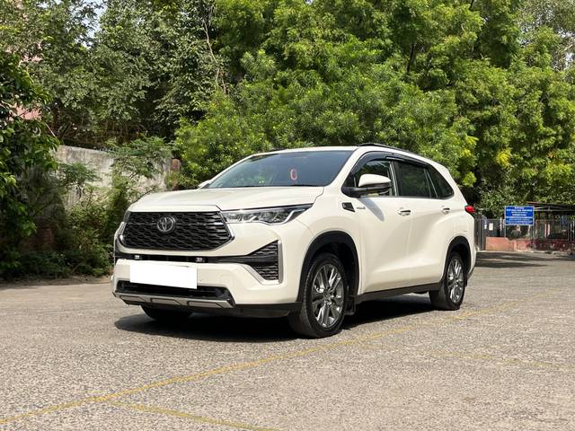https://images10.gaadi.com/usedcar_image/4586651/original/processed_b683ce00411043a0408dfb97304232ed.jpg?imwidth=6402