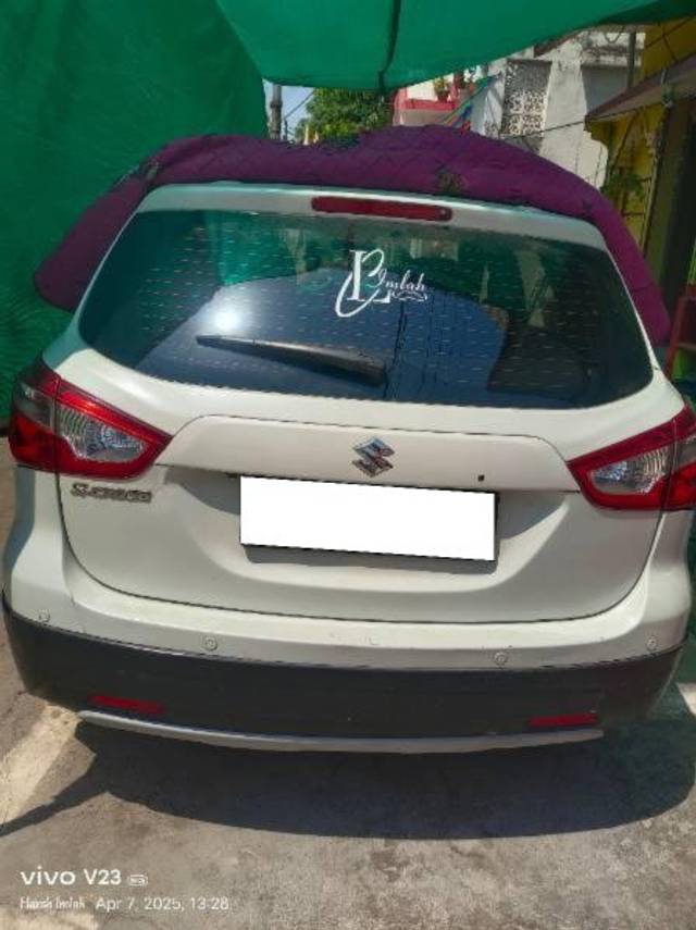 https://images10.gaadi.com/usedcar_image/4586652/original/processed_7d0cc51e-1b68-4dbd-8606-6f31ff5fcec4.jpg?imwidth=6402