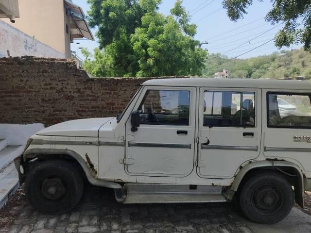 https://images10.gaadi.com/usedcar_image/4586653/original/processed_efdd9415-e35b-45b4-929c-bb20221deed4.jpg?imwidth=6402
