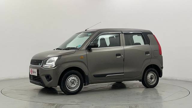 https://images10.gaadi.com/usedcar_image/4586673/original/3e56fb42fa273018d6a0a12f97cdd73c.JPG?imwidth=6400