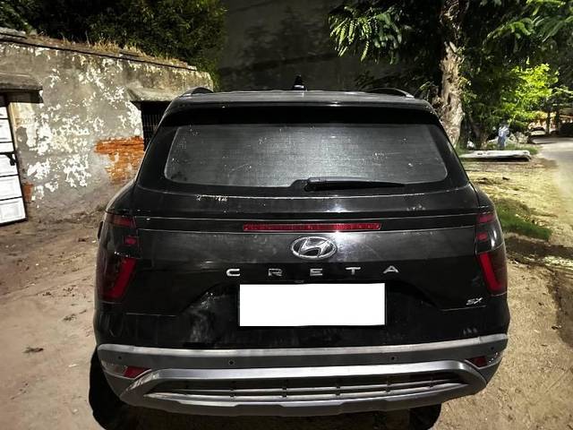 https://images10.gaadi.com/usedcar_image/4586687/original/processed_3520ee72-4fcc-4519-bf5e-0349ef48c2e5.jpeg?imwidth=6401