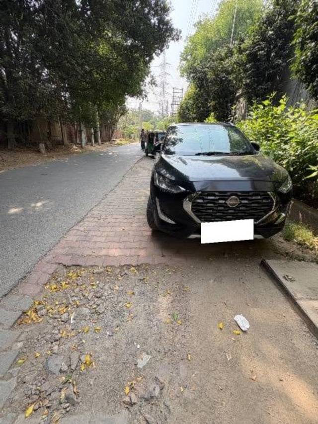 https://images10.gaadi.com/usedcar_image/4586741/original/processed_4ccbe28b-b6d7-4e42-92e8-8b04191957f4.jpeg?imwidth=6400