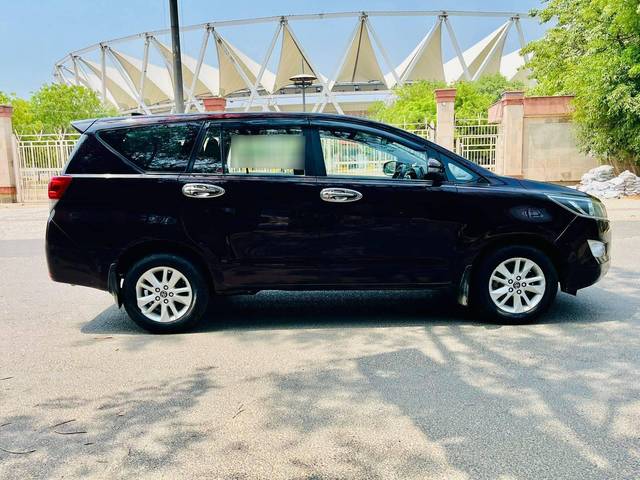 https://images10.gaadi.com/usedcar_image/4586796/original/processed_c3ae1099d9a9384ca4aaede11a8b69ce.jpg?imwidth=6401