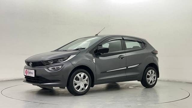 https://images10.gaadi.com/usedcar_image/4586803/original/2f0d97bf10c871eebd63b513abcd46a4.JPG?imwidth=6400