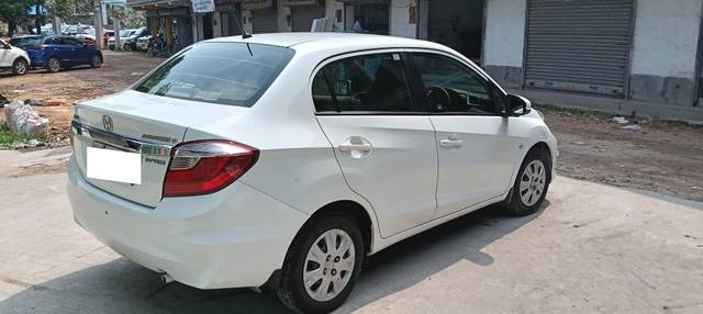 https://images10.gaadi.com/usedcar_image/4586805/original/processed_29e59d7faedf809ceb9921e37ca68089.jpg?imwidth=6401