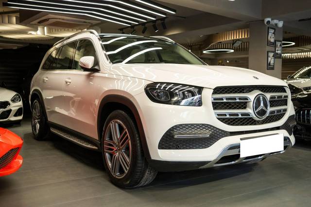 https://images10.gaadi.com/usedcar_image/4586831/original/processed_1a281bde09c4719790fbd79489701d5b.jpg?imwidth=6400