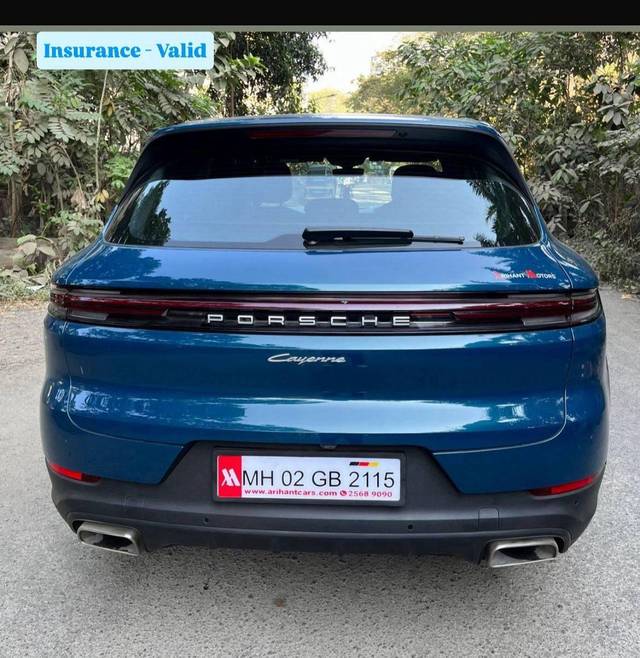https://images10.gaadi.com/usedcar_image/4586834/original/processed_a56345ef6cc3383d7d9544916802e792.jpeg?imwidth=6402