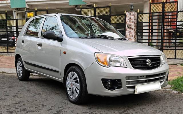 https://images10.gaadi.com/usedcar_image/4586908/original/processed_9708424fc7dab62bb3ae0785516d4097.jpg?imwidth=6400