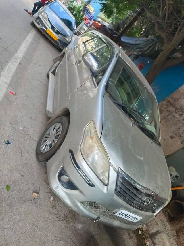 https://images10.gaadi.com/usedcar_image/4586921/original/processed_e554691b3d6bf3e41b513249c8f2acd2.jpg?imwidth=6402