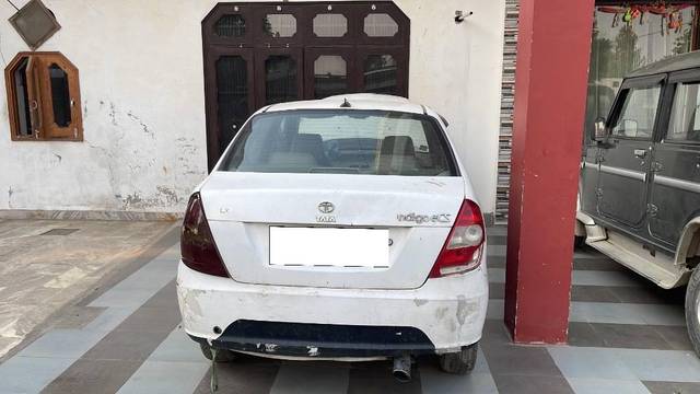 https://images10.gaadi.com/usedcar_image/4586929/original/processed_b6d5530c-a053-4191-94b7-b2c0c68c20c1.jpeg?imwidth=6401