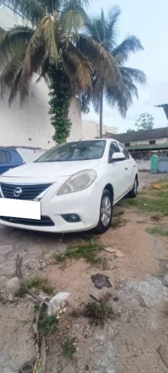 https://images10.gaadi.com/usedcar_image/4586931/original/processed_eebfc7c9-0ad3-40e6-9b40-246d7a78f35c.jpg?imwidth=6402