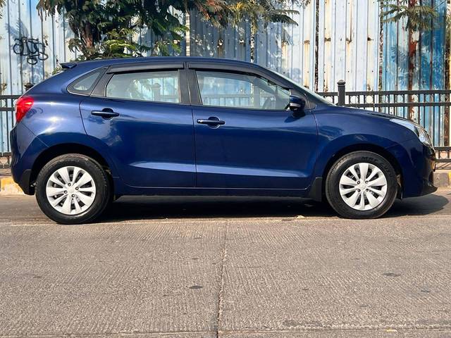 https://images10.gaadi.com/usedcar_image/4586937/original/processed_a49a7c9f17eb2fa104f5b6bbdf27c26c.jpeg?imwidth=6401