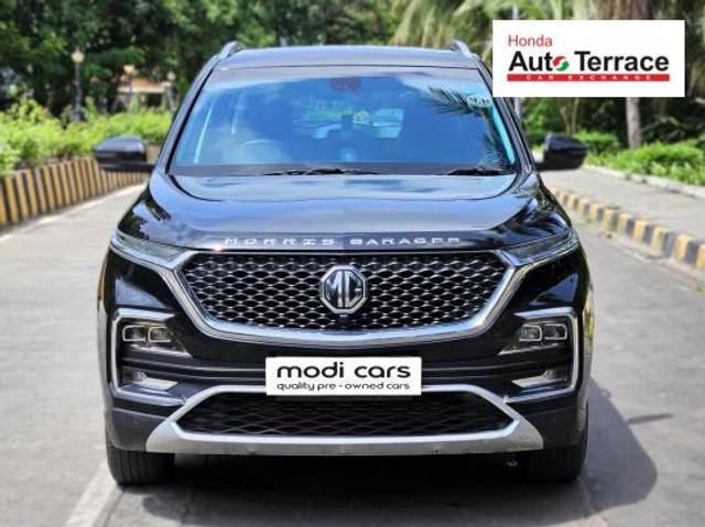 https://images10.gaadi.com/usedcar_image/4586946/original/9a06efea0cbfef1511b4f0435ba0db2d.jpeg?imwidth=6400