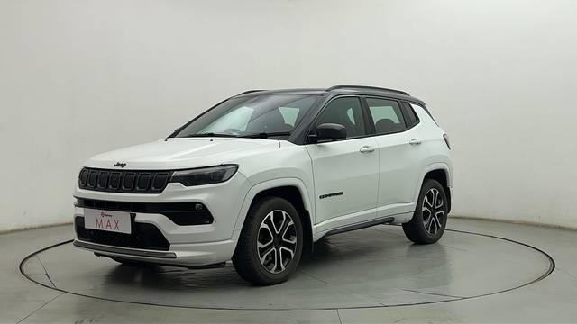 https://images10.gaadi.com/usedcar_image/4586965/original/75f6720e6f9e89a81823a2bebc516313.JPG?imwidth=6400