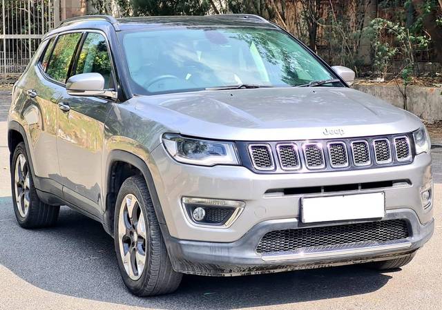 https://images10.gaadi.com/usedcar_image/4586989/original/processed_5844a936fb25f4d49afe1925779fc91a.jpg?imwidth=6400