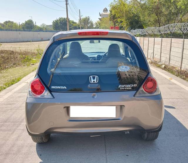 https://images10.gaadi.com/usedcar_image/4586994/original/processed_1308a5a3a304e4f8c1998105f017262b.jpg?imwidth=6401
