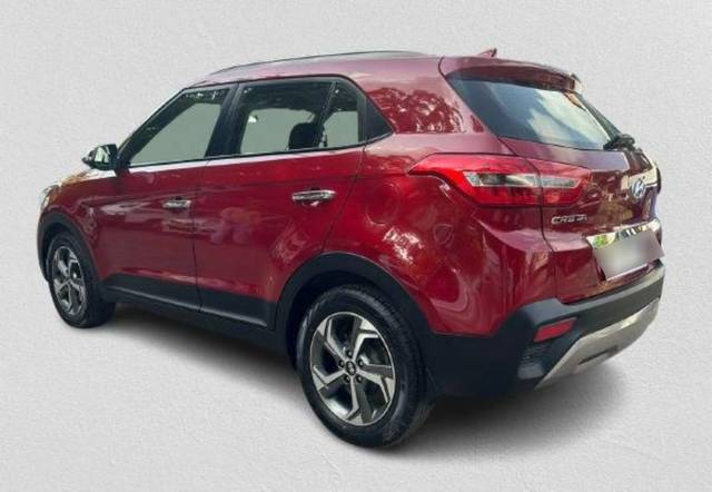 https://images10.gaadi.com/usedcar_image/4586996/original/processed_28ec999c90dbf1484b8b28e3f1c7e771.jpg?imwidth=6402
