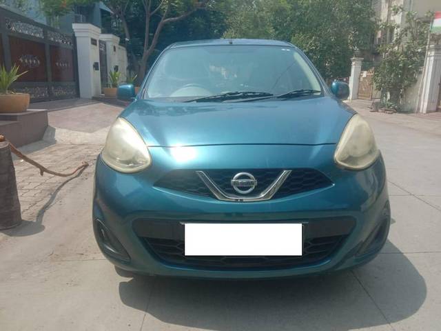 https://images10.gaadi.com/usedcar_image/4587021/original/processed_b3e592743c0f685aa93942e77a3771e8.jpg?imwidth=6402
