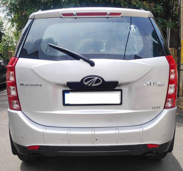 https://images10.gaadi.com/usedcar_image/4587056/original/processed_baa39077b0fddb2f742bf1a8cfdcf215.jpg?imwidth=6402