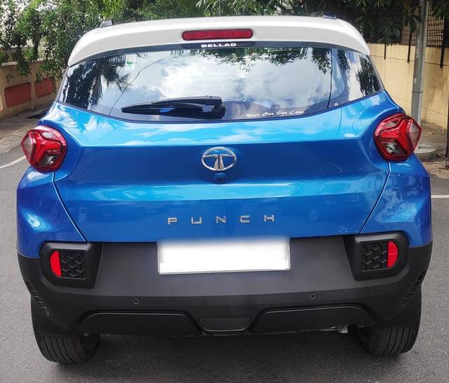 https://images10.gaadi.com/usedcar_image/4587064/original/processed_478ed65d879960299ca29a2019c7e7d3.jpg?imwidth=6402