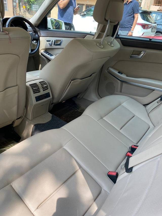 https://images10.gaadi.com/usedcar_image/4587065/original/cb719b7f7b3a972d4becc987f6795bc4.jpg?imwidth=6401