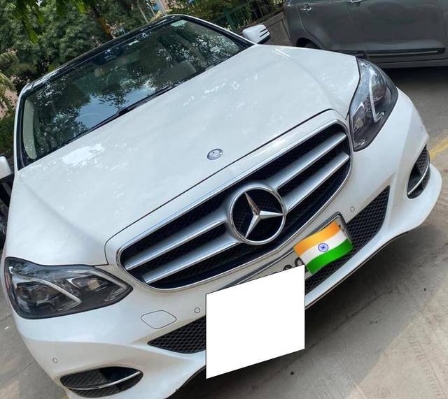 https://images10.gaadi.com/usedcar_image/4587065/original/processed_59c33f34d0232556a6e5813b0ccef2fd.jpg?imwidth=6400