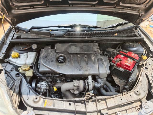 https://images10.gaadi.com/usedcar_image/4587077/original/690720b9387e6b5262cb4b024dd9e48b.jpg?imwidth=6402