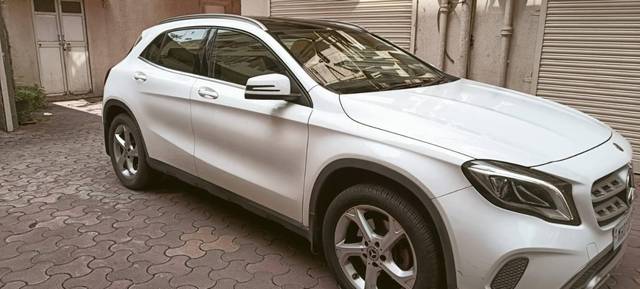 https://images10.gaadi.com/usedcar_image/4587078/original/processed_bcf6b809-f3d7-4dfb-8166-bcff163b584e.jpeg?imwidth=6400