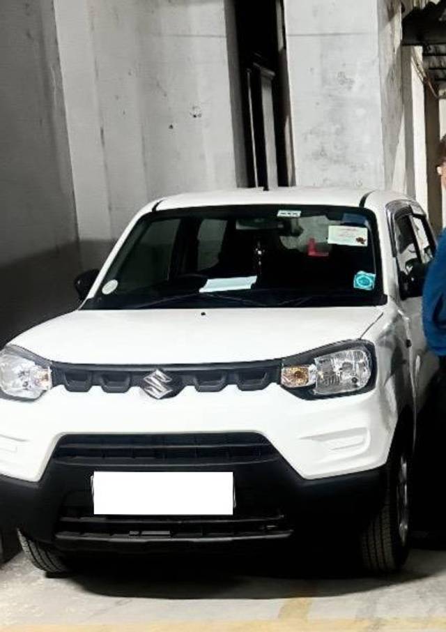 https://images10.gaadi.com/usedcar_image/4587087/original/processed_4becffb9-fe7b-4dd7-99ba-de769a73f263.jpeg?imwidth=6401