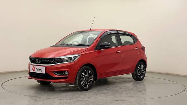 https://images10.gaadi.com/usedcar_image/4587151/original/a2d7eb984d0009697fd0cc4e1758e15b.JPG?imwidth=6400