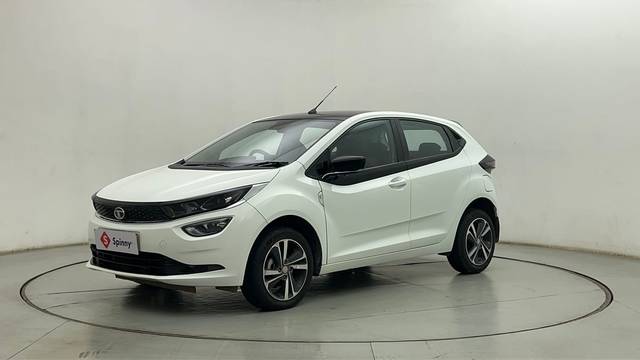 https://images10.gaadi.com/usedcar_image/4587163/original/72978e5db642edbde03f720a5086f946.JPG?imwidth=6400