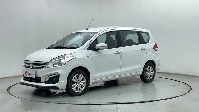 https://images10.gaadi.com/usedcar_image/4587171/original/f2e387f4e9a4c45f868d666d8d6a91dd.JPG?imwidth=6400